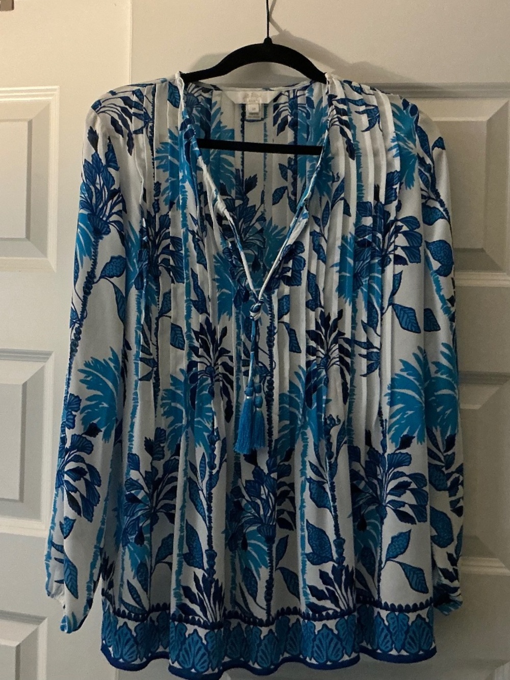 Lilly Pulitzer Long Sleeve Top Size M